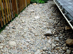 C N'R - Landscaping Professionals - Dry River Beds