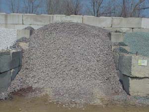 C N'R St. Cloud Granite - 1.5"